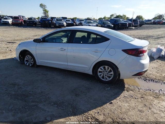 2019 HYUNDAI ELANTRA SE 3