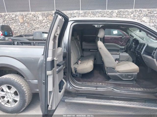 2017 FORD F-150 XLT 8