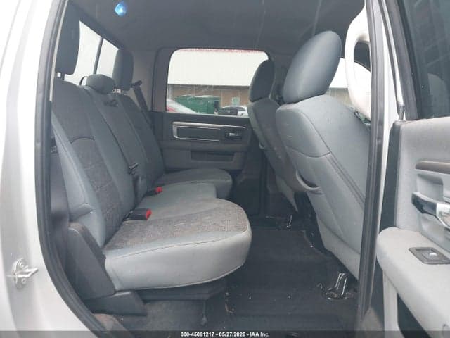 2017 RAM 1500 8