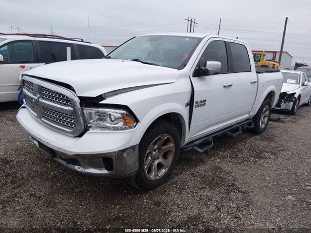 2017 RAM 1500 LARAMIE 4X4 5'7 BOX 2