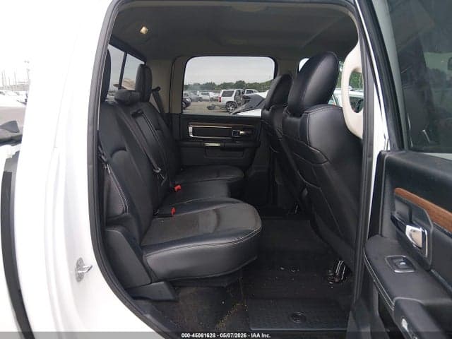 2017 RAM 1500 LARAMIE 4X4 5'7 BOX 8