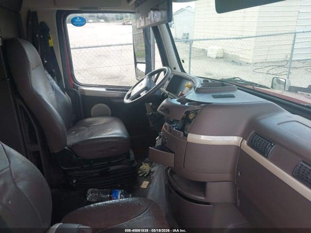 2017 VOLVO VNL 12
