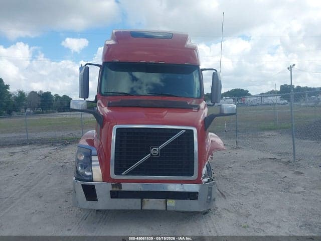 2017 VOLVO VNL 14