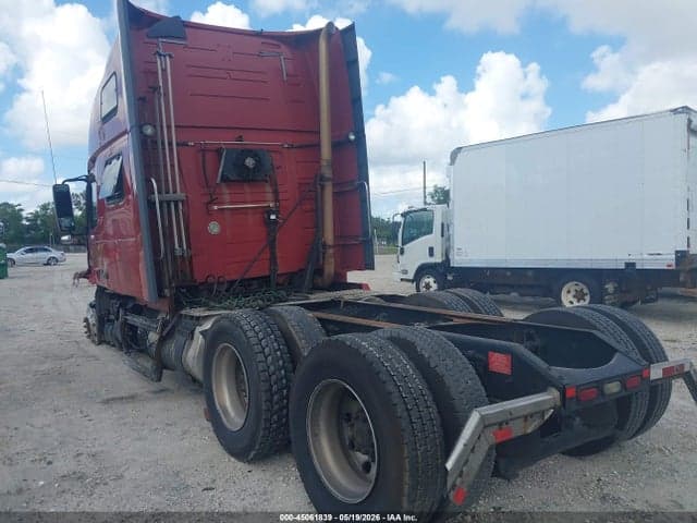 2017 VOLVO VNL 3