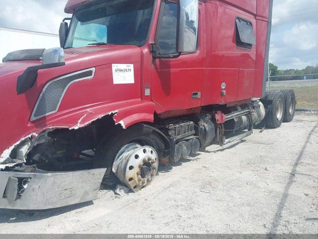 2017 VOLVO VNL 10