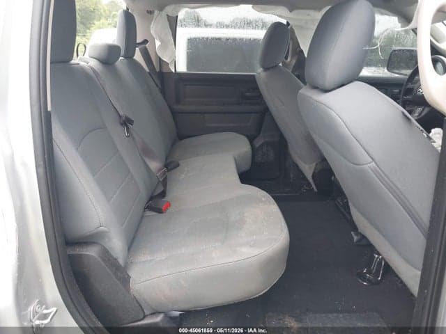 2019 RAM 1500 CLASSIC EXPRESS 4X2 5'7 BOX 8