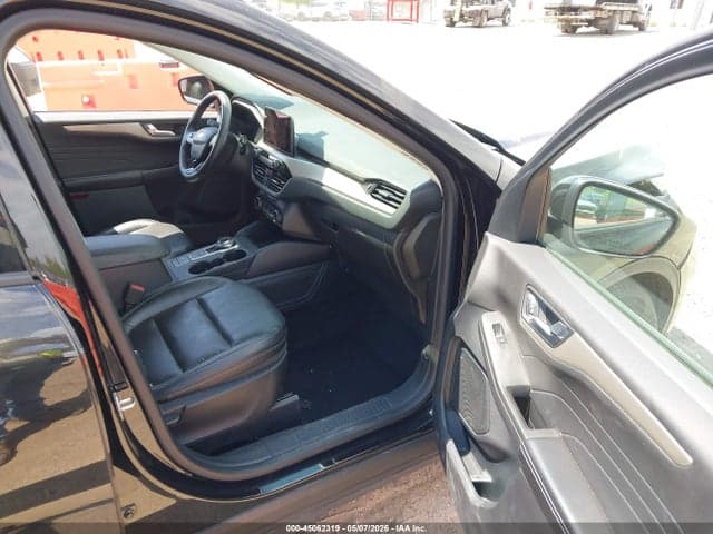 2021 FORD ESCAPE SEL 5
