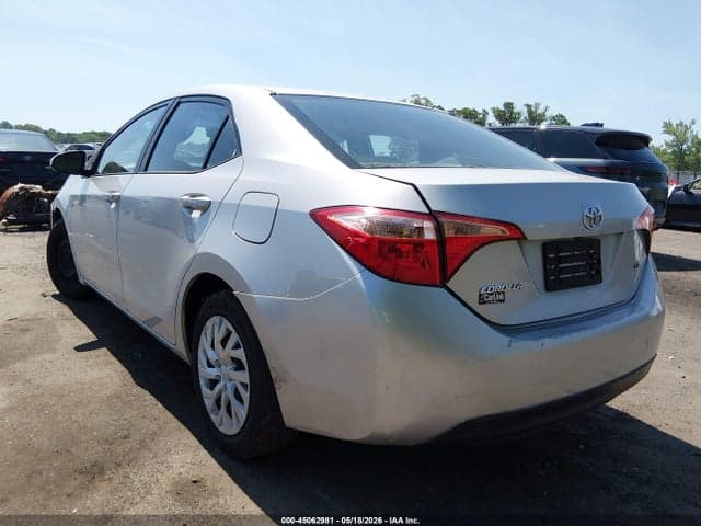 2017 TOYOTA COROLLA LE 3