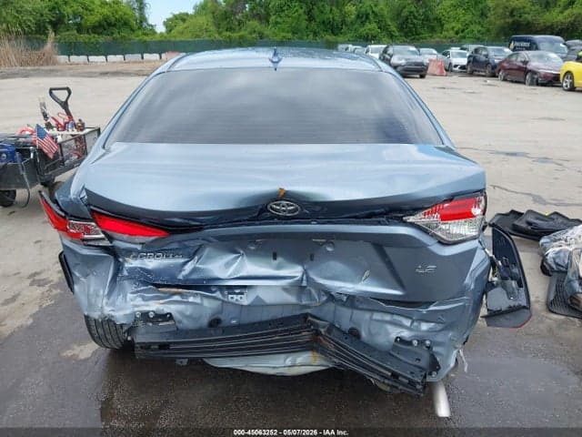 2024 TOYOTA COROLLA LE 17