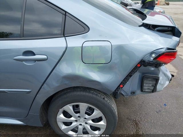 2024 TOYOTA COROLLA LE 18