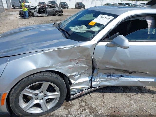 2018 CHEVROLET CAMARO 1LT 6