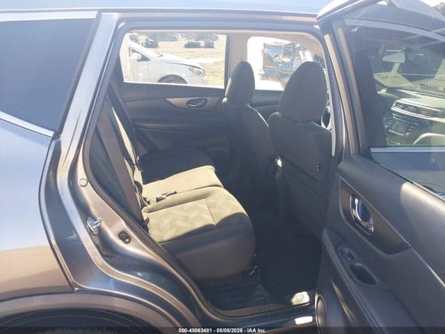 2016 NISSAN ROGUE SV 8