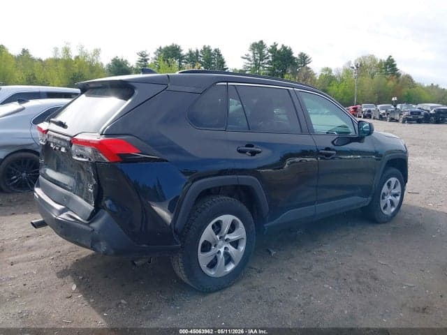 2021 TOYOTA RAV4 LE 4
