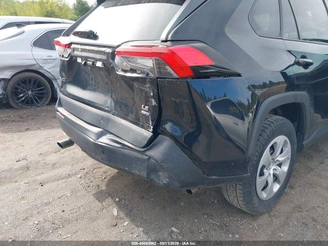 2021 TOYOTA RAV4 LE 6