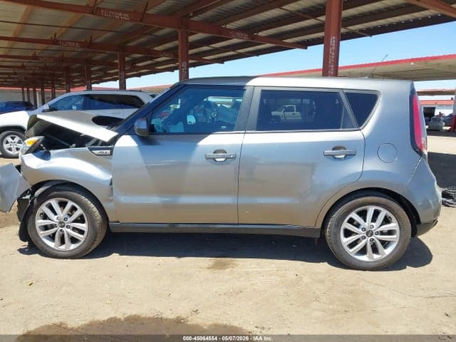 2019 KIA SOUL + 15