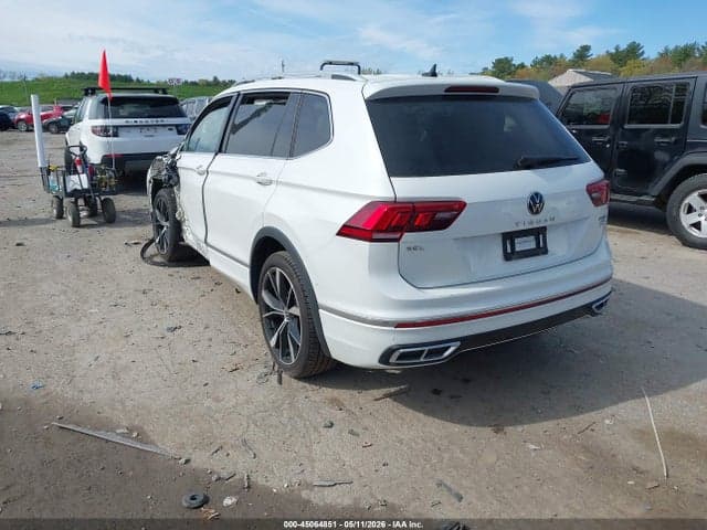 2024 VOLKSWAGEN TIGUAN 2.0T SEL R-LINE 3