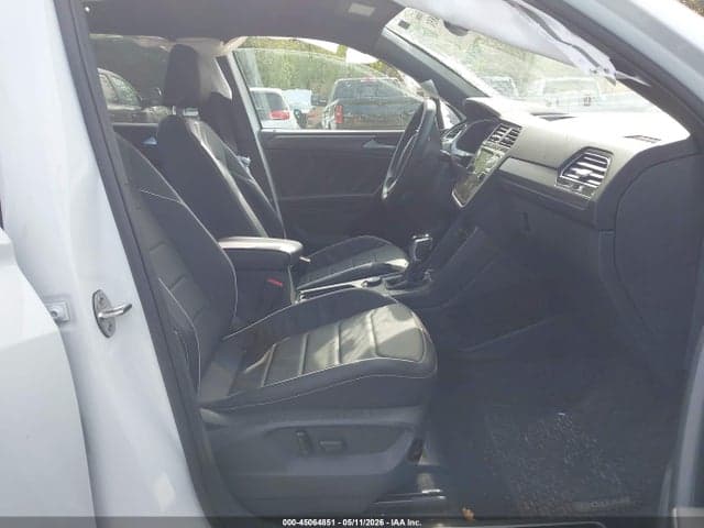 2024 VOLKSWAGEN TIGUAN 2.0T SEL R-LINE 5