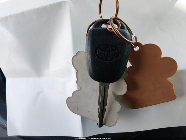 2018 TOYOTA COROLLA LE 11