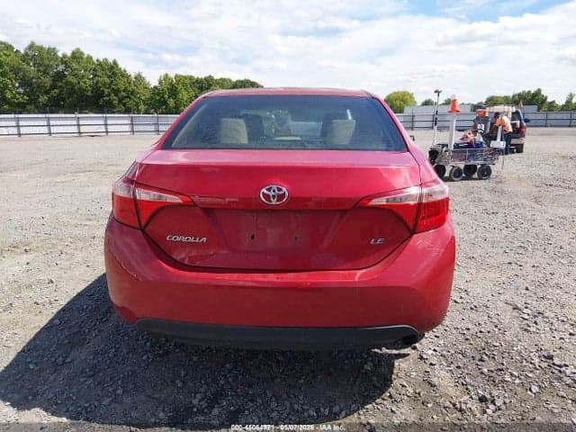 2018 TOYOTA COROLLA LE 16