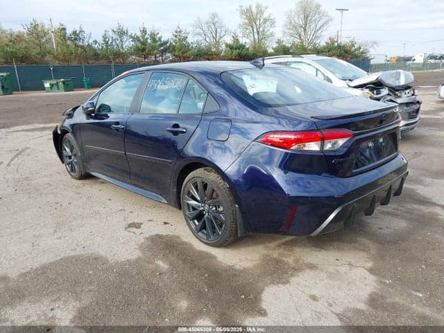 2024 TOYOTA COROLLA SE 3