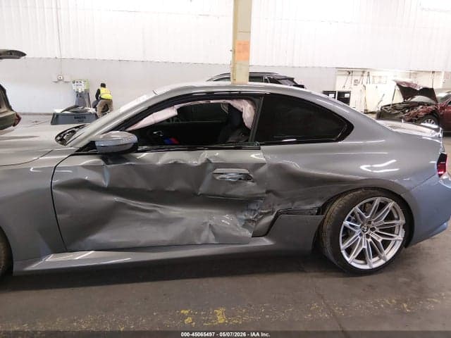2025 BMW M2 6