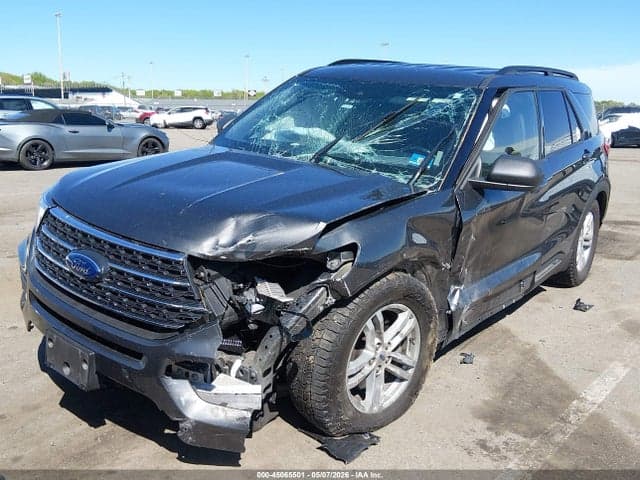 2020 FORD EXPLORER XLT 2
