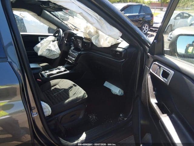 2020 FORD EXPLORER XLT 5