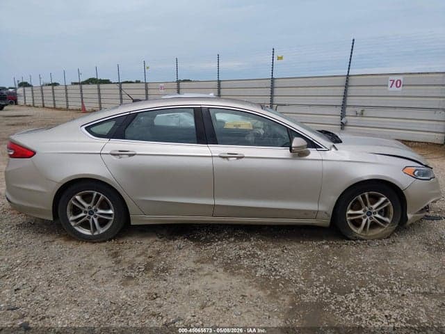 2018 FORD FUSION SE 12
