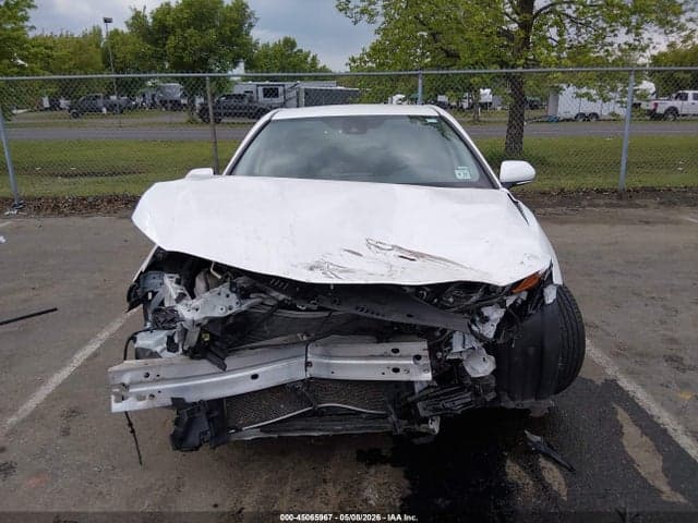 2022 TOYOTA CAMRY SE 12