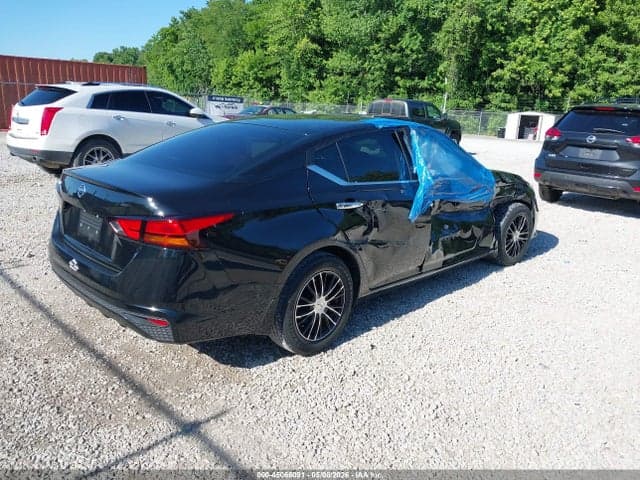 2021 NISSAN ALTIMA S FWD 4