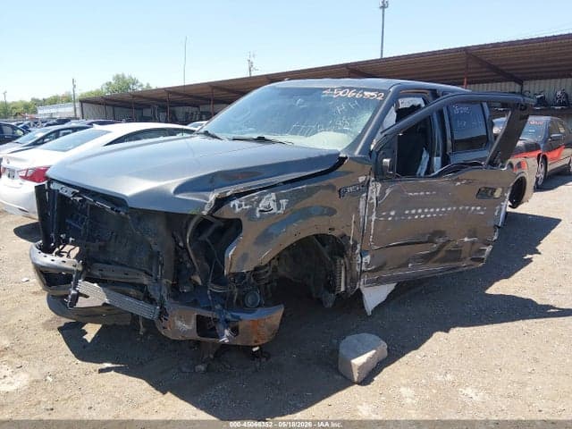 2017 FORD F-150 XLT 2
