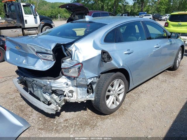 2017 CHEVROLET MALIBU 1LT 4