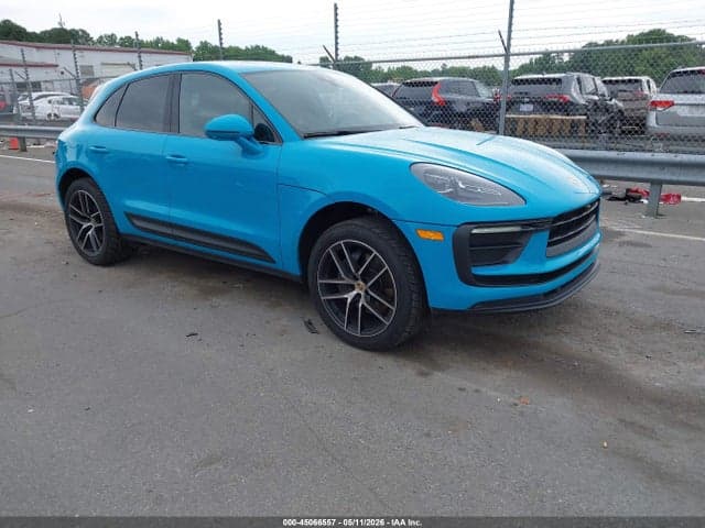 2022 PORSCHE MACAN