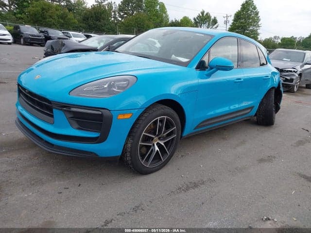 2022 PORSCHE MACAN 2