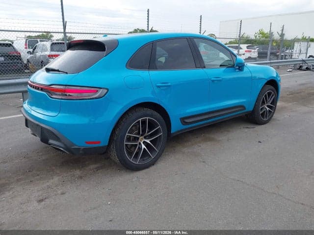 2022 PORSCHE MACAN 4