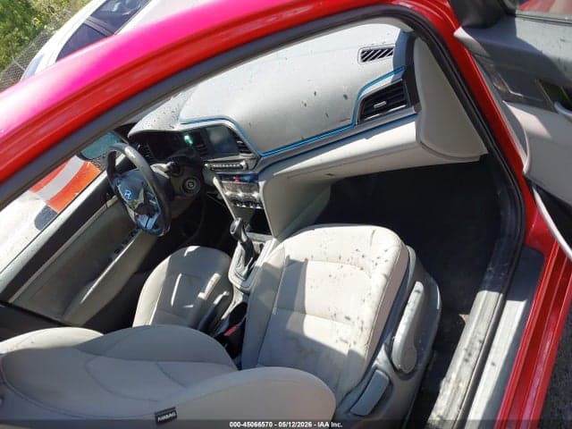 2020 HYUNDAI ELANTRA SEL 5