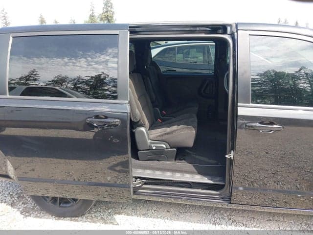 2019 DODGE GRAND CARAVAN SE PLUS 8