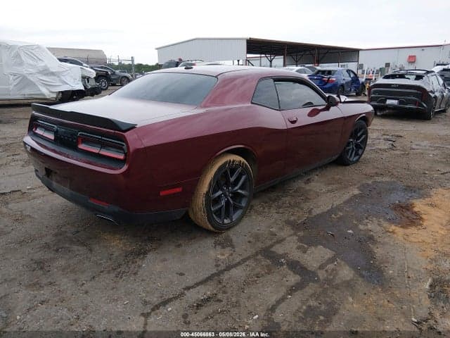 2020 DODGE CHALLENGER SXT 4