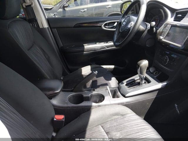 2019 NISSAN SENTRA SV 5