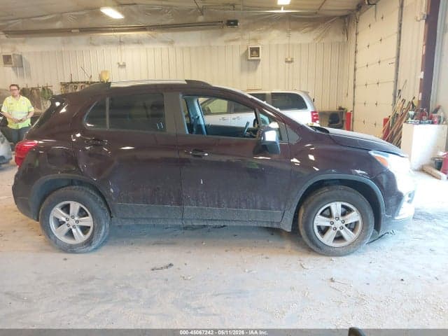 2022 CHEVROLET TRAX AWD LT 13