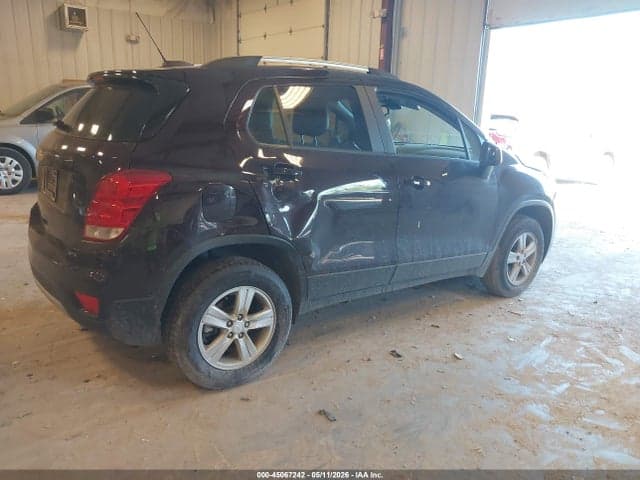 2022 CHEVROLET TRAX AWD LT 4