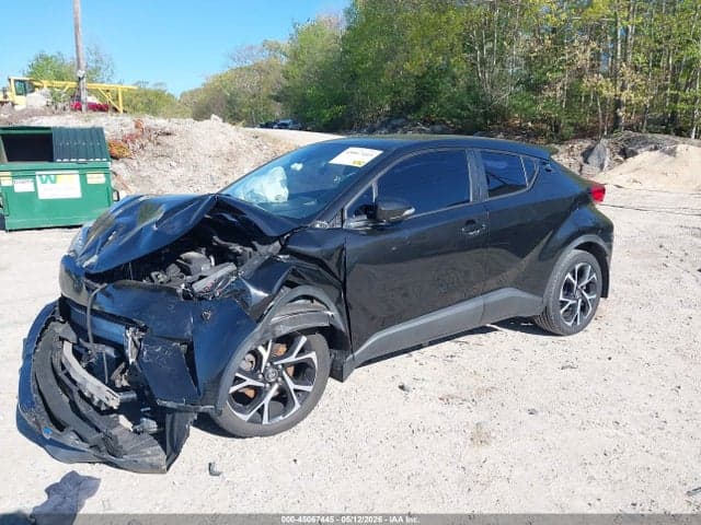 2018 TOYOTA C-HR XLE PREMIUM 2