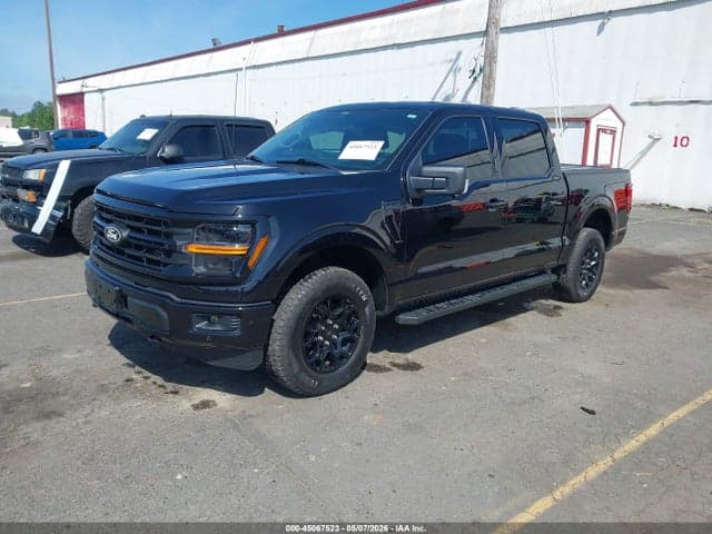 2024 FORD F-150 XLT 2