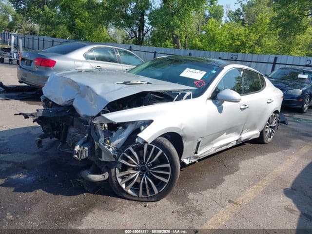 2018 KIA STINGER PREMIUM 2