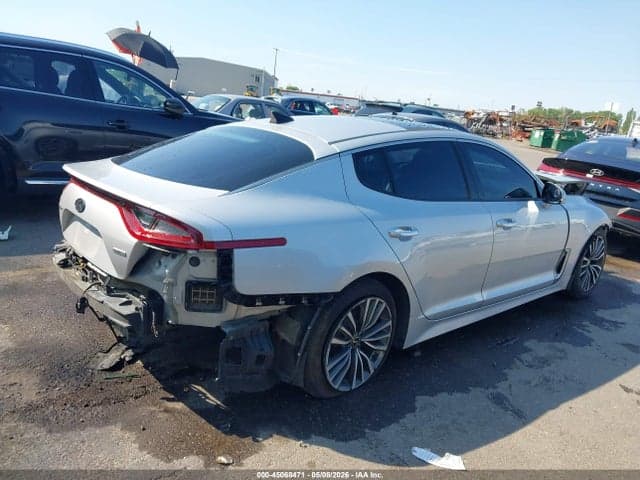 2018 KIA STINGER PREMIUM 4