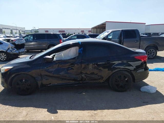 2017 FORD FOCUS S 14