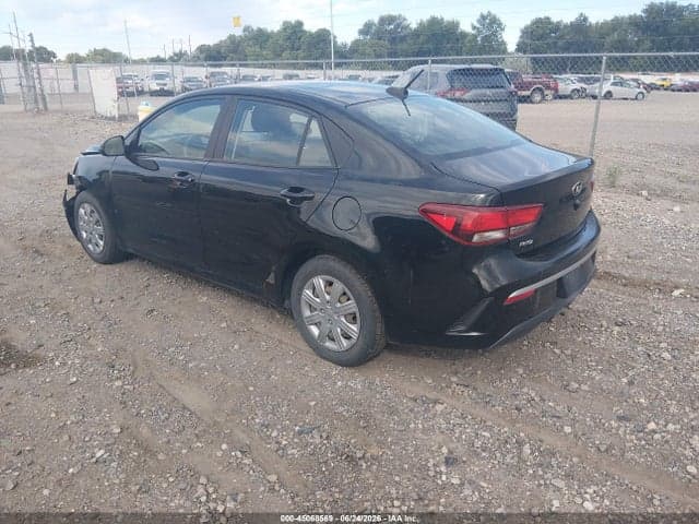 2021 KIA RIO S 3