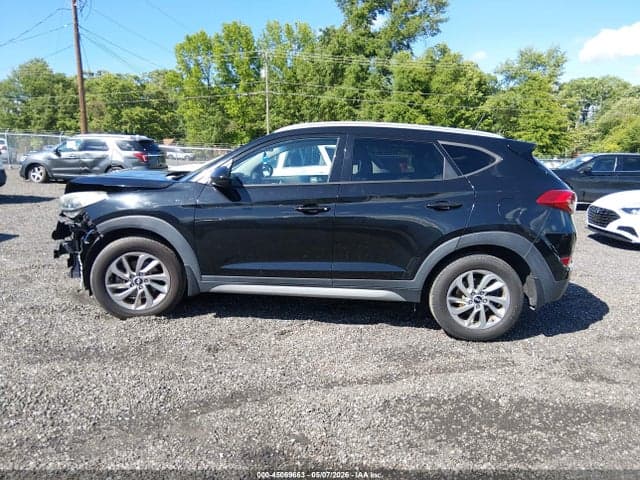 2017 HYUNDAI TUCSON SE 14