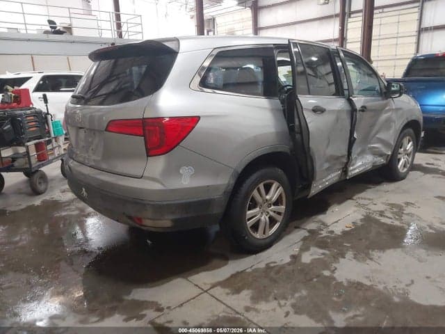 2017 HONDA PILOT LX 4
