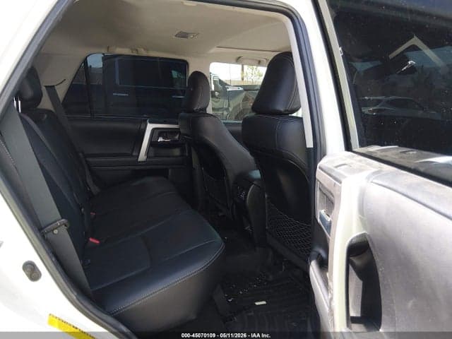 2023 TOYOTA 4RUNNER LIMITED 8